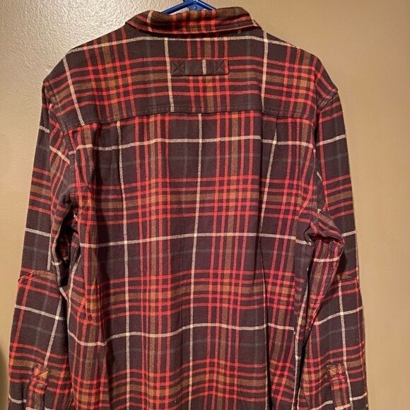 Woolrich Plaid Button Up LongSleeve Shirt Sz MED - Picture 2 of 14